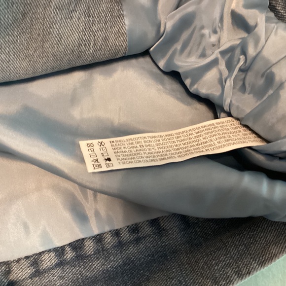 Forever 21 crop denim moto jacket NEW - Picture 6 of 7